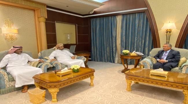 بن دغر يلتقي وزير الكهرباء والطاقة