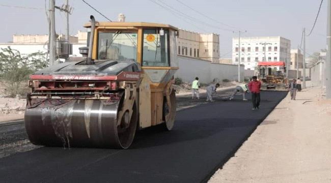اعادة تأهيل الشوارع الداخلية لمدينة الغيضة بتمويل من البرنامج السعودي لتنمية وإعمار اليمن 