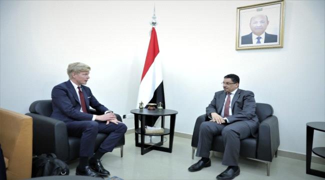 بن مبارك يشدد على ضرورة فتح طرق تعز باعتبارها مطلب إنساني وأحد أولويات الهدنة