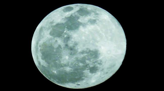جدل بشأن اكتمال البدر في 16 من رمضان