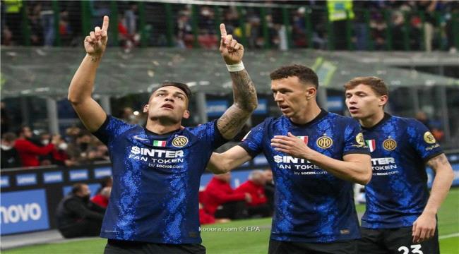إنتر يدك شباك ميلان بثلاثية ويتأهل لنهائي كأس إيطاليا