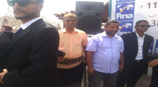 رئيس لجنة الخدمات بالتواهي يطلع على تهيئة المدارس للعام الدراسي 