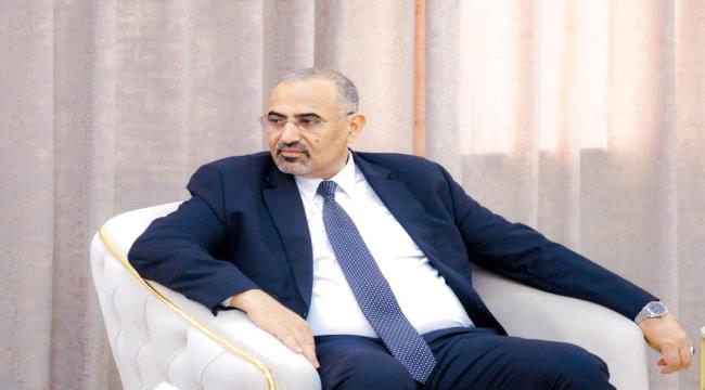اللواء الزُبيدي يؤكد على ضرورة الالتزام بالأنظمة واللوائح الرياضية