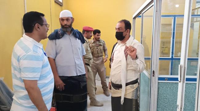 مأمور منصورة عدن يؤكد الحرص على الإهتمام بالمرافق الخدمية