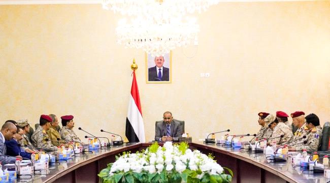 الزبيدي يطلع على نتائج تقرير لجنة تقصي الحقائق في احداث شبوة