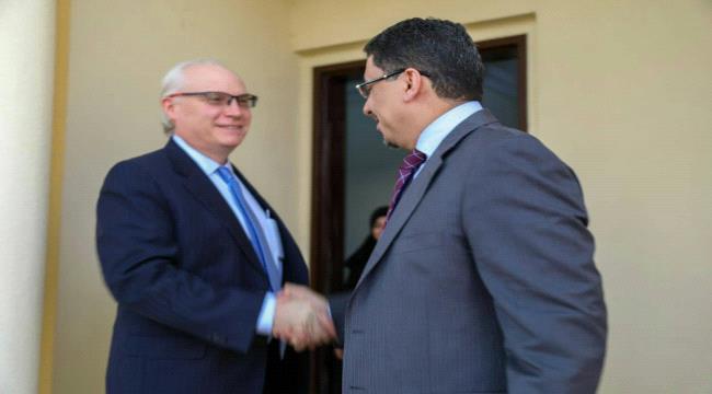 بن مبارك  لـ المبعوث الأمريكي: ميليشيات الحوثي تستخف بالجهود الدولية