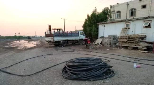 شركة لبيع الطاقة الكهربائية توقف خدماتها بالمخا