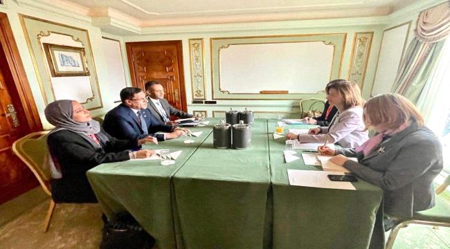 وزير الخارجية ونظيرته السلوفينية يبحثان سبل تعزيز وتطوير العلاقات الثنائية