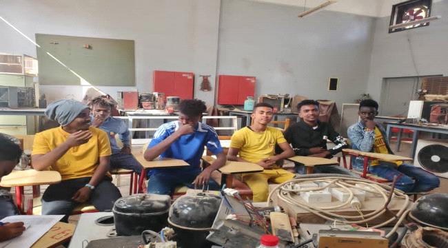عدن..استهدفت شباب من ذوي الدخل المحدود.. دورة تدريبية في مجال التكييف والتبريد 