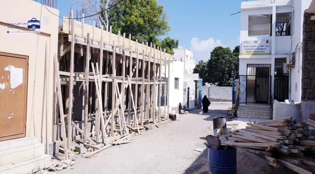 بدء العمل بمشروع بناء مستودع أدوية بالمجمع الصحي في البريقة