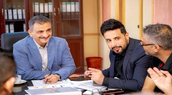 محافظ عدن : حريصون على منح الشباب فرصة المشاركة بمختلف المجالات