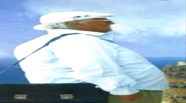 الزُبيدي يُعزَّي في وفاة المفكر والمناضل البارز أبوبكر عبدالرحمن السقاف