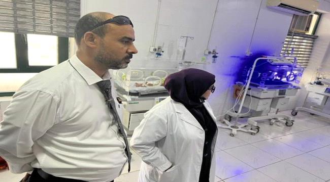 المرصد العمالي اليمني يشيد بجهود مديرة مستشفى الصداقة التعليمي في عدن