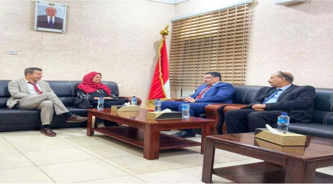 بن مبارك يلتقي ممثل اللجنة الدولية للصليب الأحمر