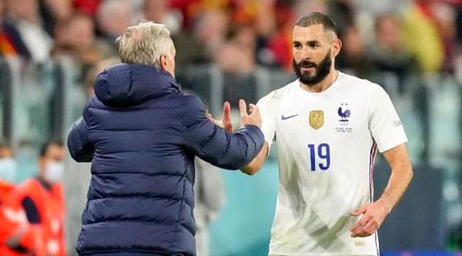 بنزيما يرفض دعوة الرئيس الفرنسي لحضور نهائي كأس العالم