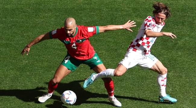 الموعد والقنوات الناقلة والتشكيل المتوقع لمباراة المغرب ضد كرواتيا