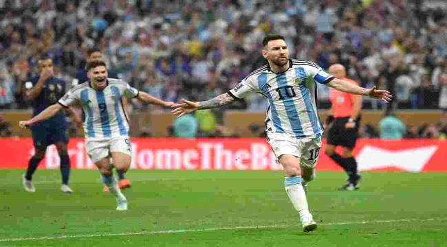 عاجل / ميسي يحقق للأرجنتين ثالث لقب بـ « كأس العالم » في قطر