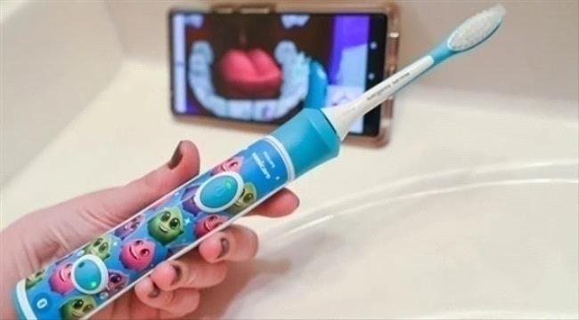 استخراج فرشاة أسنان من معدة طفل بالسعودية