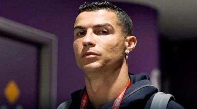 كريستيانو رونالدو يظهر في مدرجات النصر بديربي الهلال