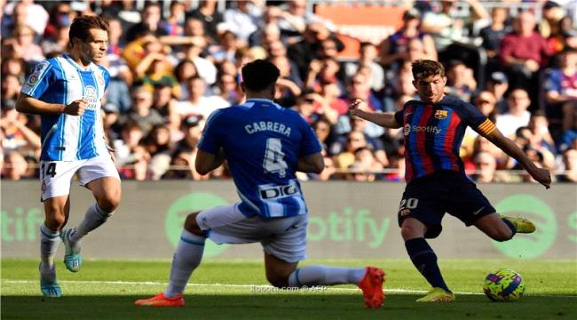 برشلونة يتقاسم صدارة الليجا مع ريال مدريد بالسقوط أمام إسبانيول