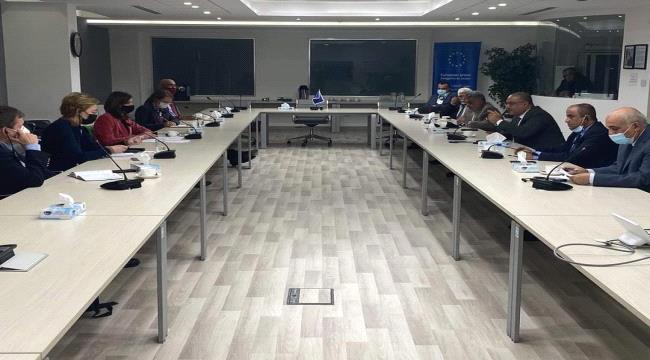 الوفد الاقتصادي اليمني يلتقي دبلوماسيون من الاتحاد الأوروبي في عمّان