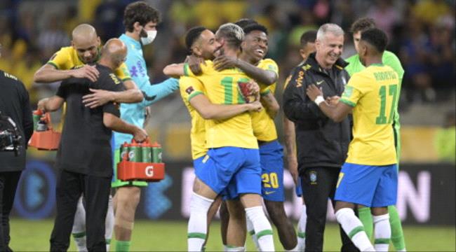 البرازيل والأرجنتين تضمنان التأهل لكأس العالم بفوزهما على باراغواي وكولومبيا