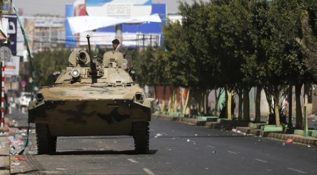 الحوثي يكثف من حملات الاستقطاب والتجنيد لتعويض خسائر مأرب وشبوة