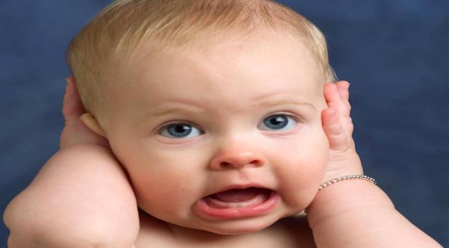 سبب جديد لتأخر الأطفال تعلّم الكلام