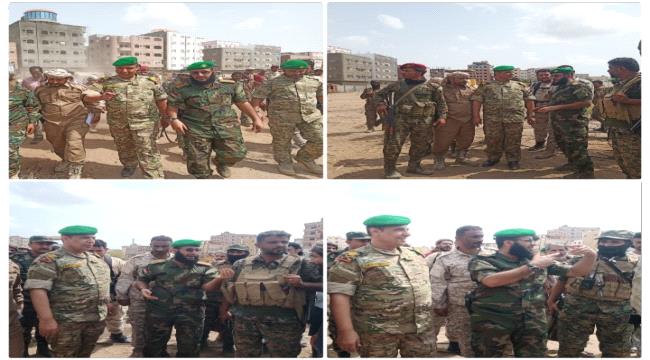 البروفيسور العولقي يستعرض بمعية القائد الحالمي مقبوضات شركات الخرسانة المتواطئة مع الباسطين على الأراضي