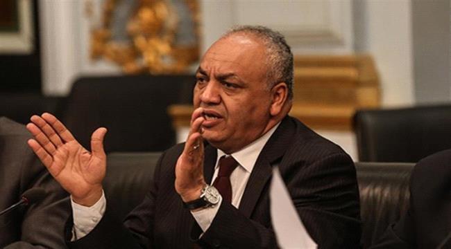 مصطفى بكري يرد على تصريحات إبراهيم عيسى حول لبس نساء الصعيد المايوه