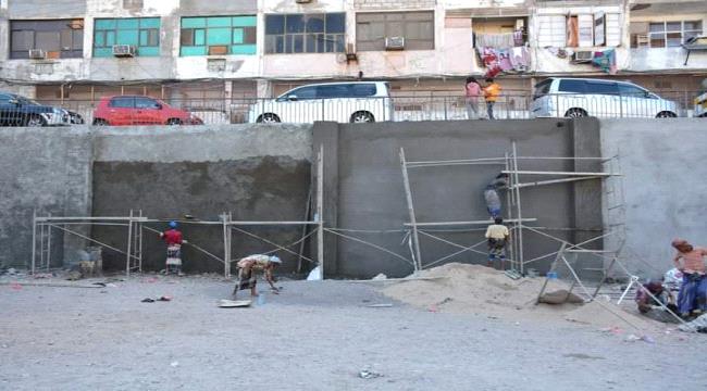 مدير صيرة يطلع على سير أعمال  تأهيل ملعب الوحش