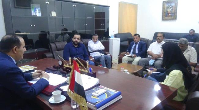 وزير الصحة يلتقي مدير مشاريع البنك الدولي بمنظمة الصحة العالمية ويطالب بتوسيع مجالات الدعم