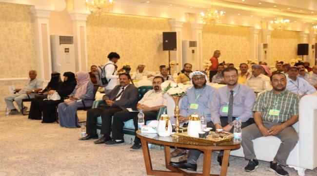 اليوم في عدن تدشين مشروع طريق باتيس رصد معربان لبعوس
