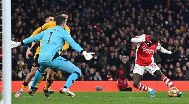 الدوري الإنجليزي الممتاز.. أرسنال يقلب النتيجة على وولفرهامبتون