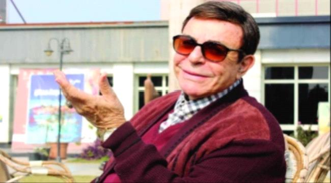 الرئيس السيسي يوجه بعلاج الفنان سمير صبري