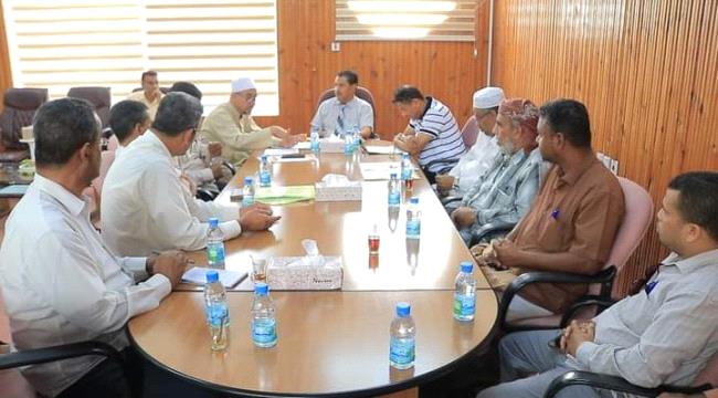 اجتماع بسيئون لمناقشة استعدادات الكهرباء للصيف القادم