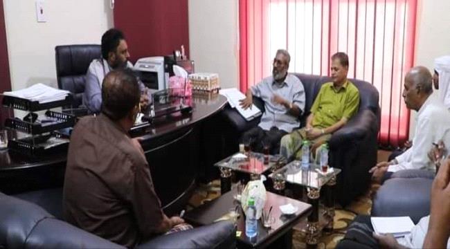 بن حبريش يلتقي الإدارة التنفيذية لمكتب مؤتمر حضرموت الجامع في مديرية مدينة المكلا