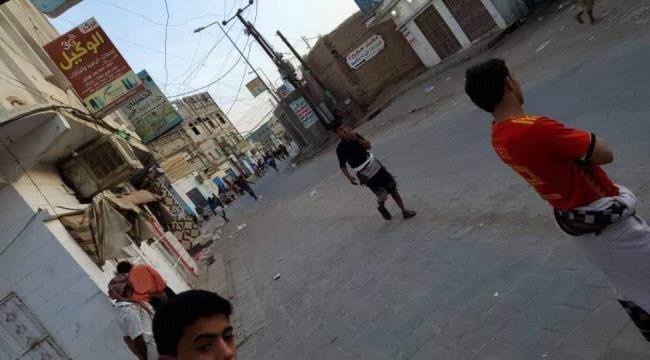شاهد هروب جماعي لميليشيا الحوثيين من بيحان صوب البيضاء