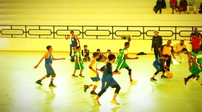الهلال بالسويري يتوج بطلاً لدروي السلة للناشئين بوادي وصحراء حضرموت 