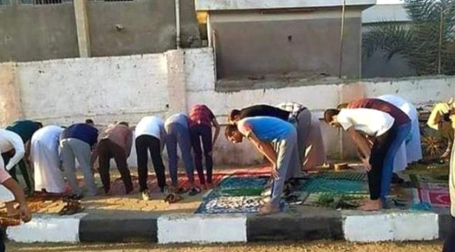 سكان قرية تركية يصلون باتجاه خاطئ..أكثر من 40 عام
