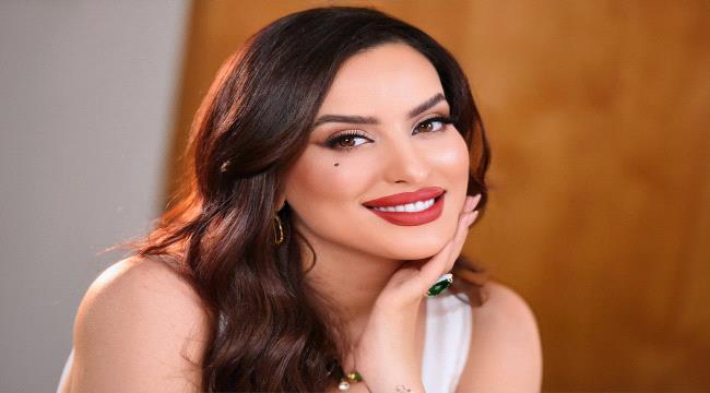 المغربية وسيمة تعود للساحة الفنية وتفتح " باب القفص "  - فيديو