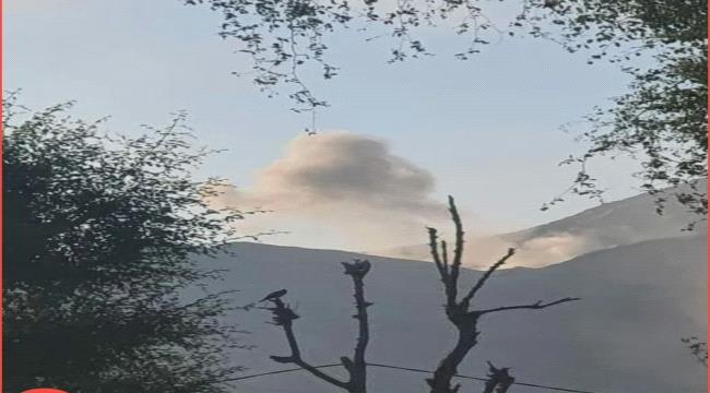 ضربات جوية للتحالف أسفل جبل الحشفاء وسط إنسحابات حوثية من عدة مواقع استراتيجية بمأرب 