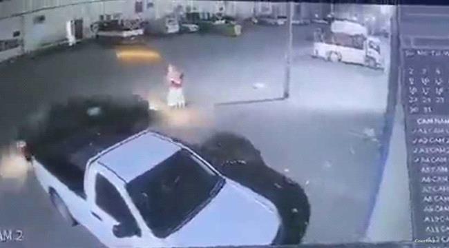 السعودية.. النيابة تأمر بالتحقيق في دهس رجل والاعتداء عليه