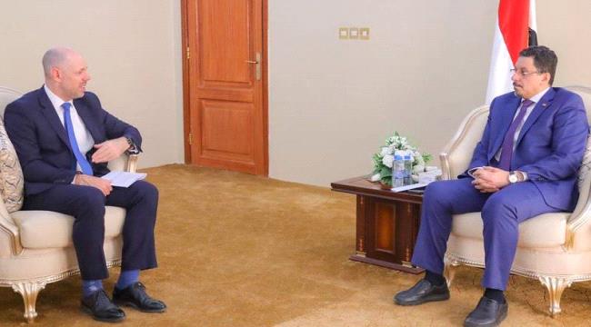 حراك بريطاني في عدن حول التصعيد الحوثي واتفاق الرياض