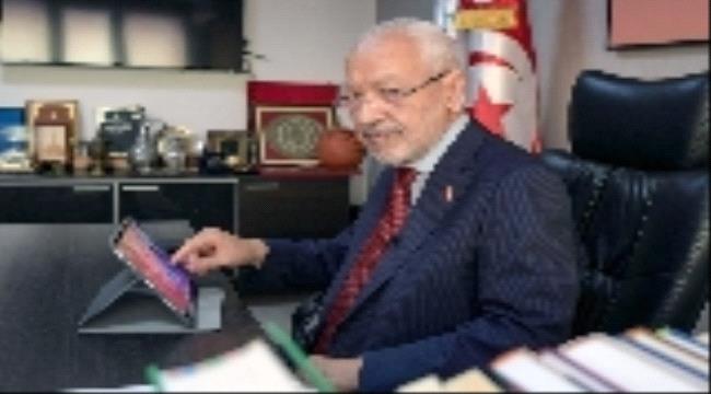 محاولة يائسة للعودة إلى الواجهة: الغنوشي الآن على زوم