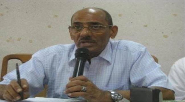 المجيدي يعزي أبن واحفاد الرئيس قحطان الشعبي