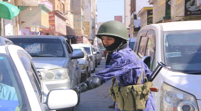 شرطة الدوريات وأمن الطرق تلقي القبض على قاتل المواطن بانافع في عتق