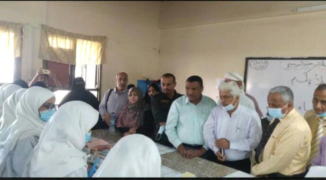 مأمور التواهي يفتتح المعرض العلمي في ثانوية محيرز بالقلوعة