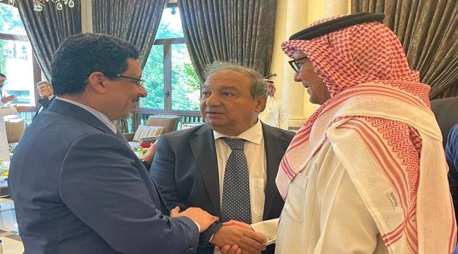 وزير الخارجية اليمني يلتقي قيادات سياسية ومجتمعية واعلامية في لبنان