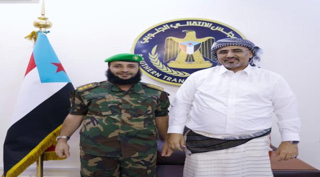 القائد كمال الحالمي يهنئ الرئيس الزبيدي والوزير لملس والشعب الجنوبي بمناسبة عيد الأضحى المبارك.